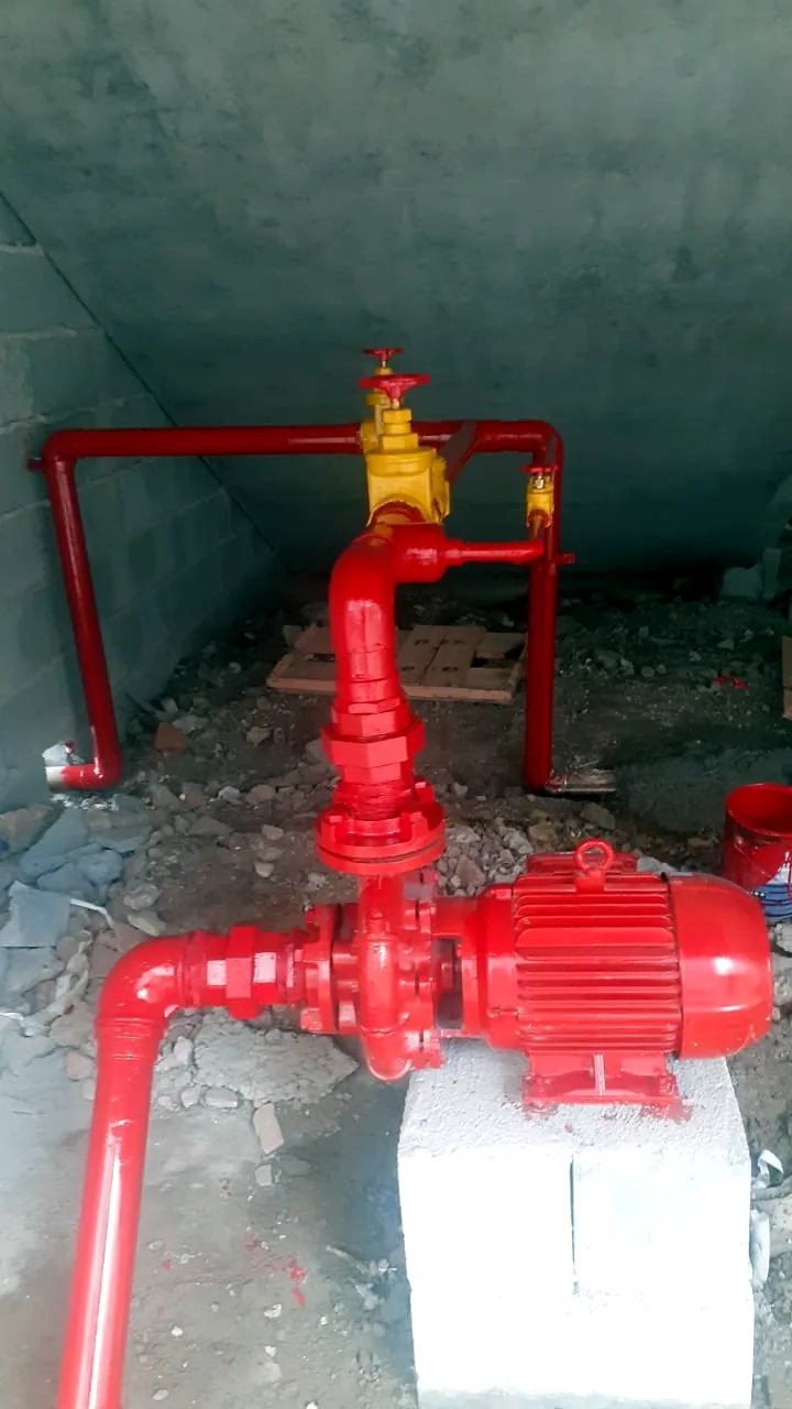 Casa de Bombas Compacta — Instalação