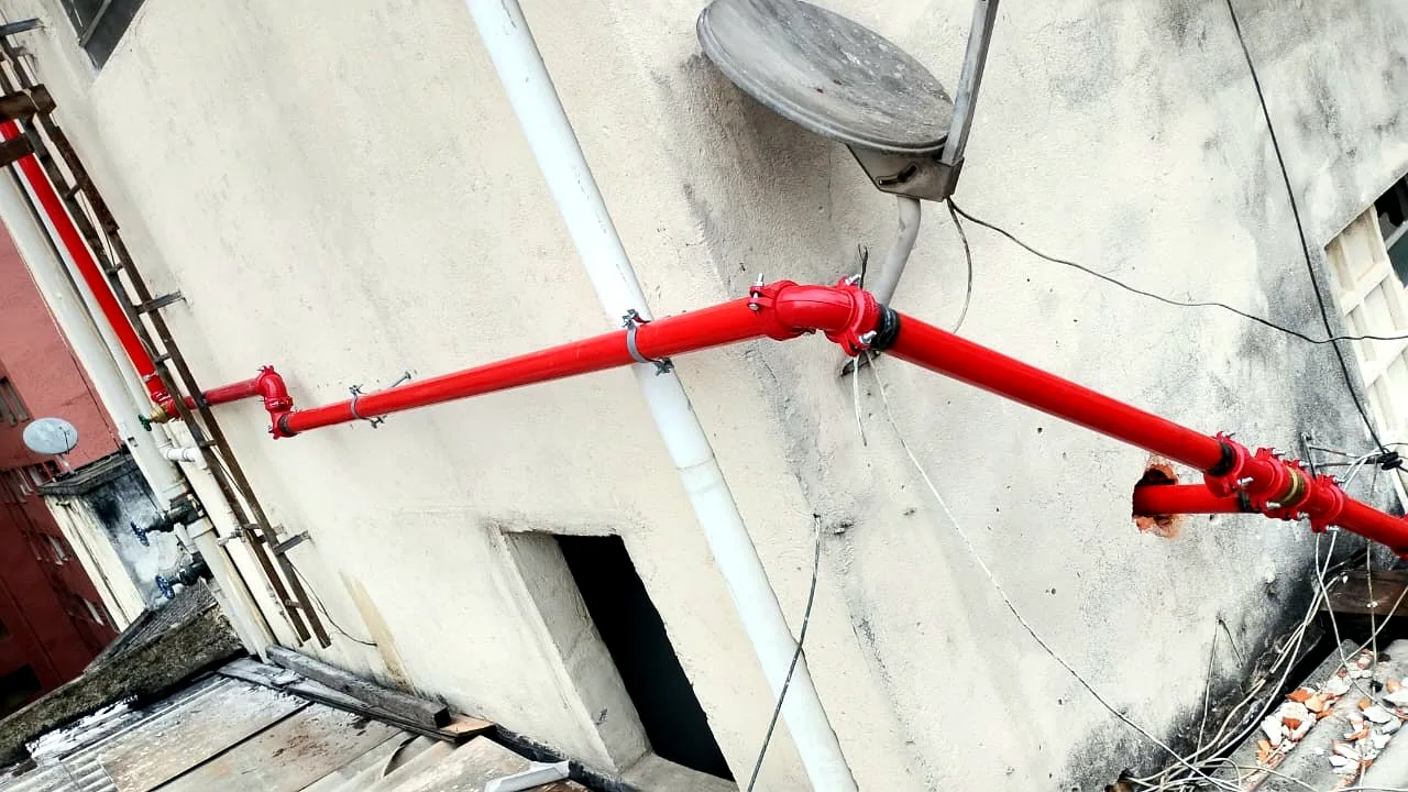 Abrigo de Hidrante — Instalação Vertical